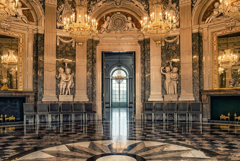 Classic Grandeur Ballroom